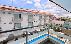 Águila Dorada Selva Hotel